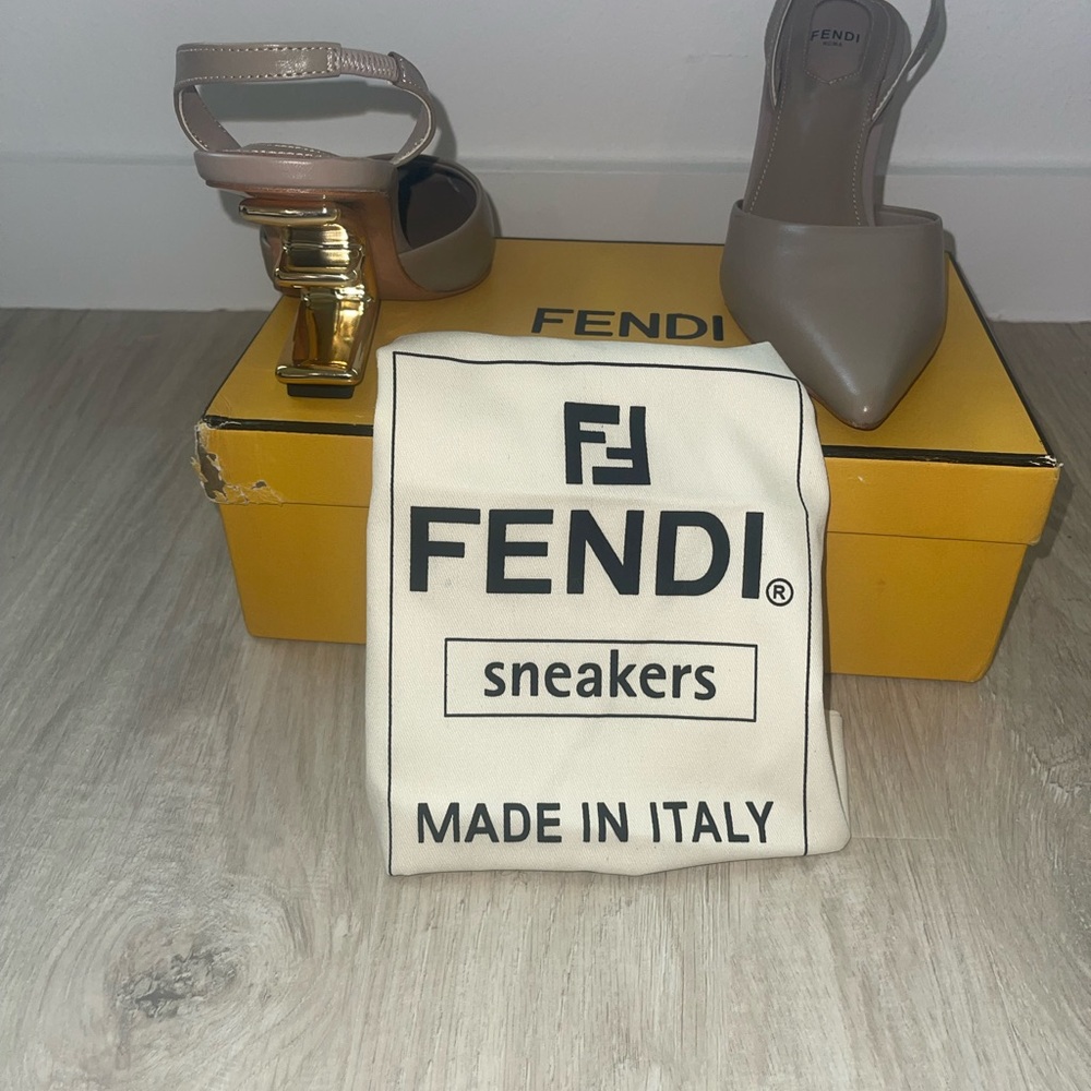 Fendi - Picture 9 of 12